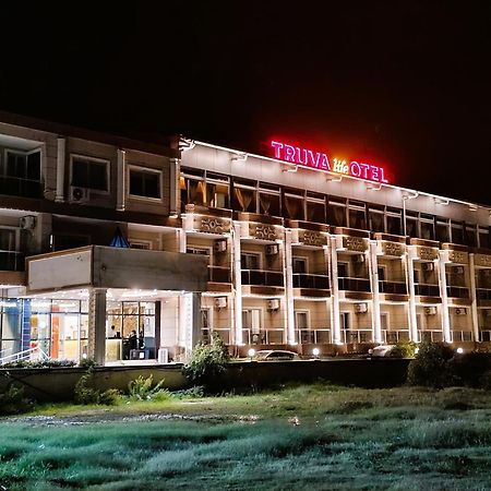 Truva Life Hotel Samandag エクステリア 写真