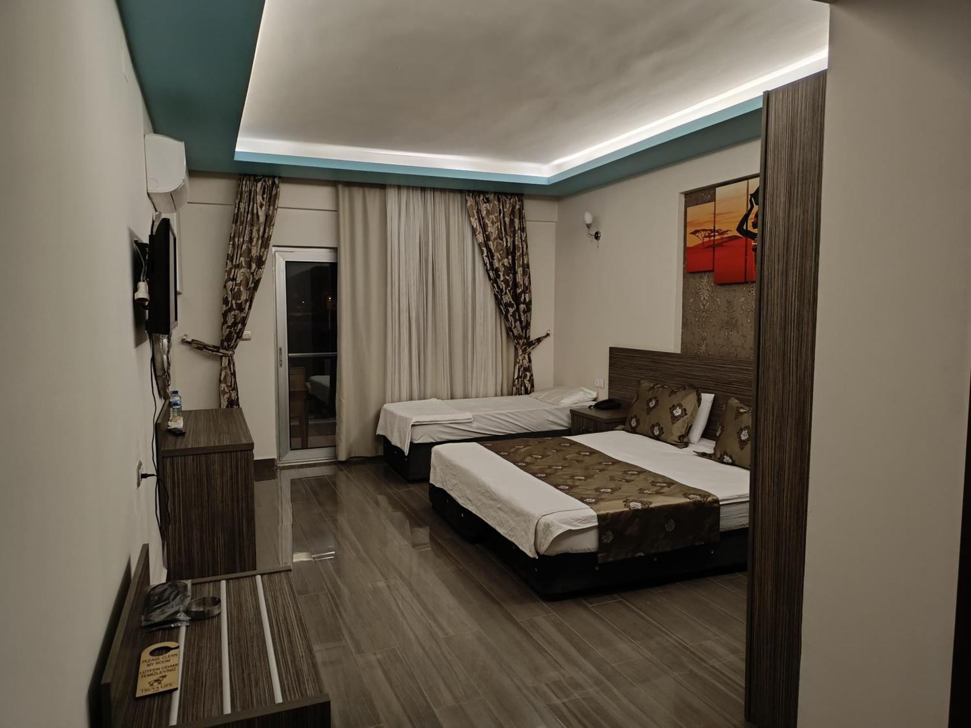 Truva Life Hotel Samandag エクステリア 写真