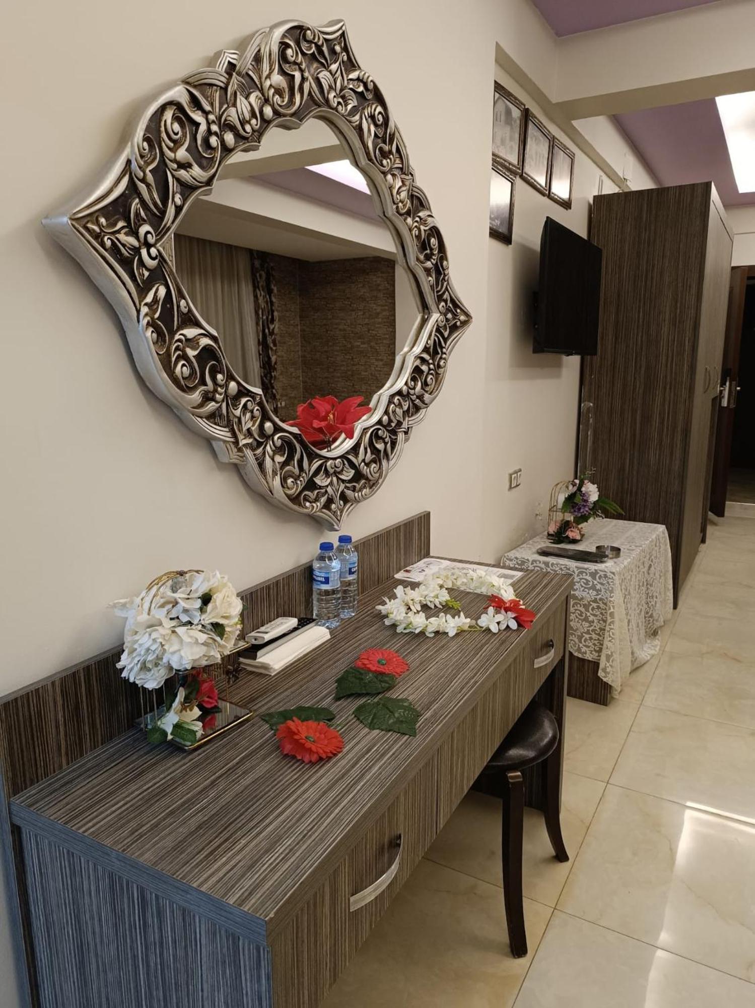 Truva Life Hotel Samandag エクステリア 写真